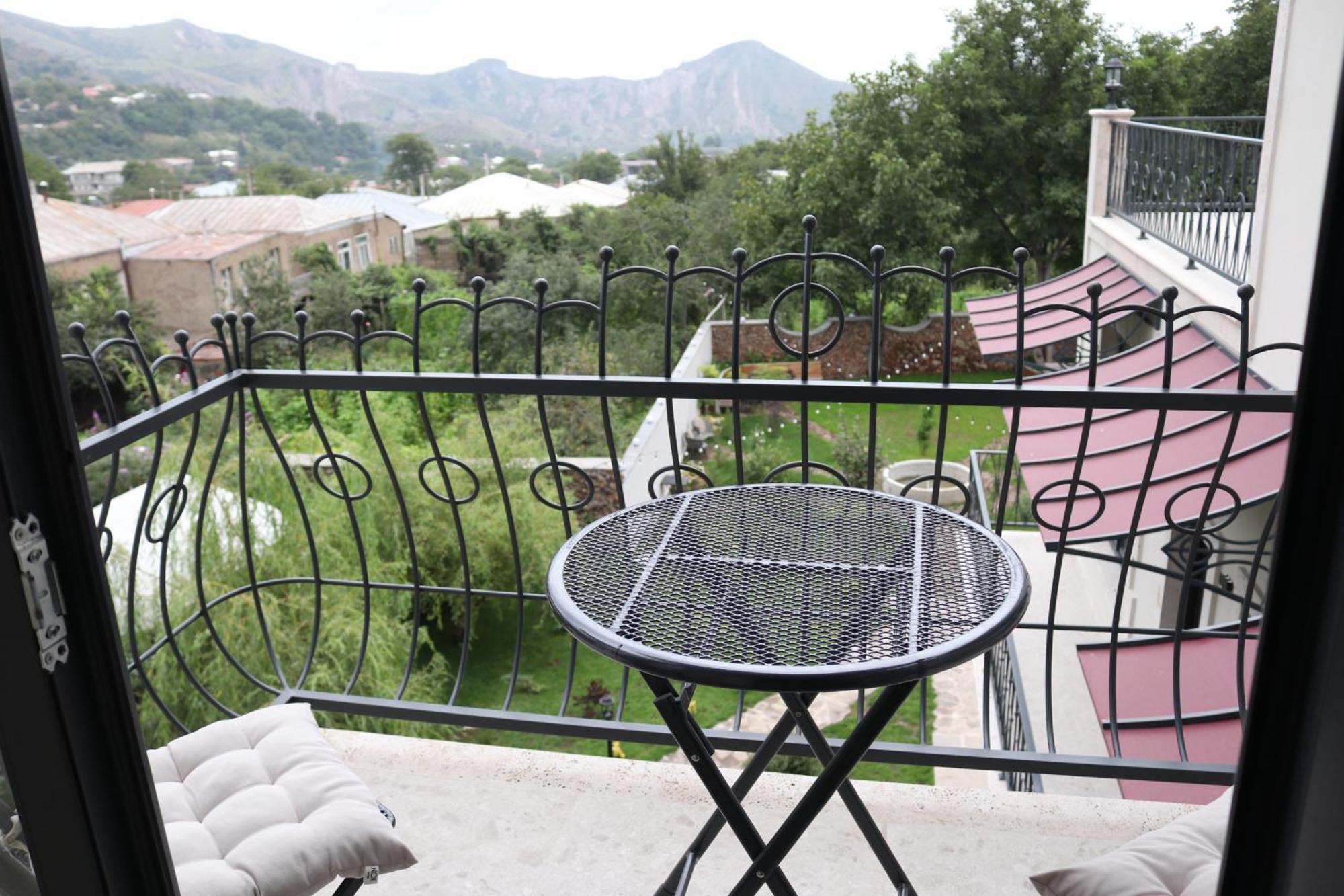 Redroof Country House Hotel Goris Rum bild